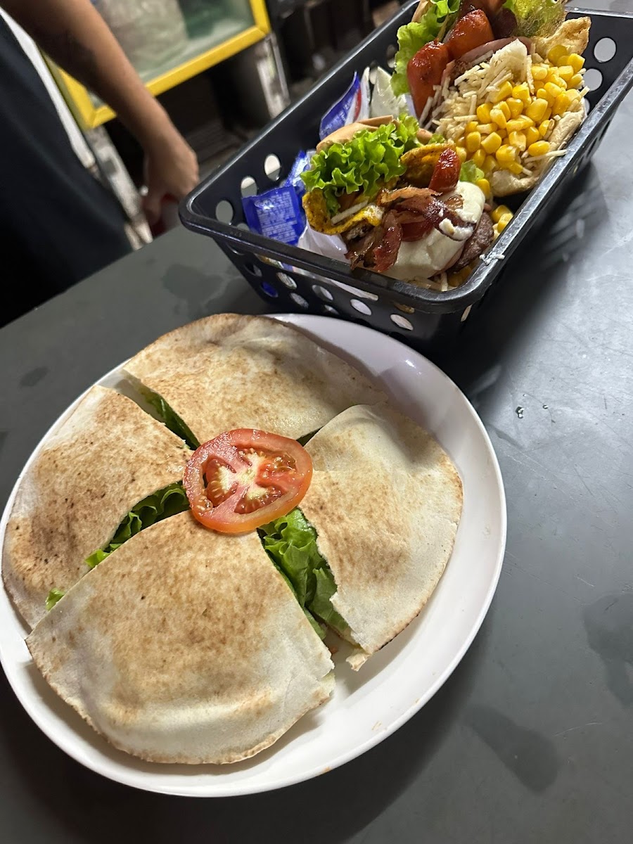 Altas Horas Sanduicheria-10